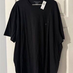 American Eagle Outfitters Men's Classic Black Tee